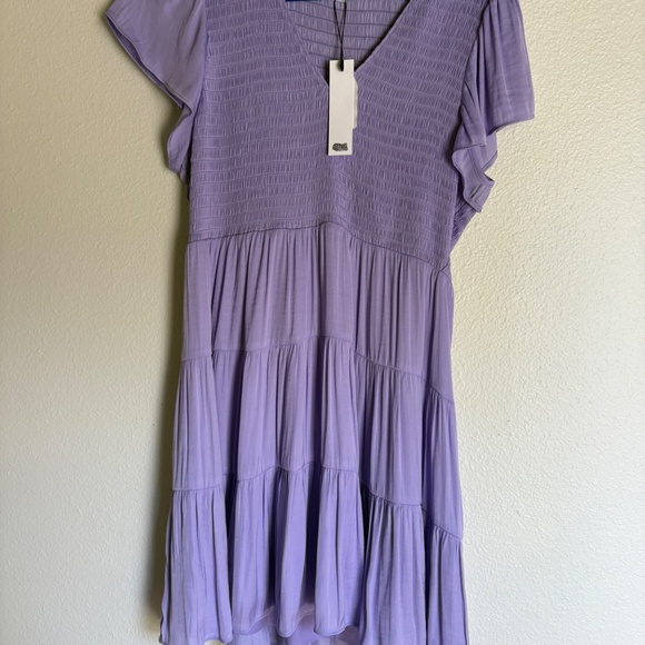 NWT Short Sleeve Smocked Tiered Mini Dress - Picture 2 of 4